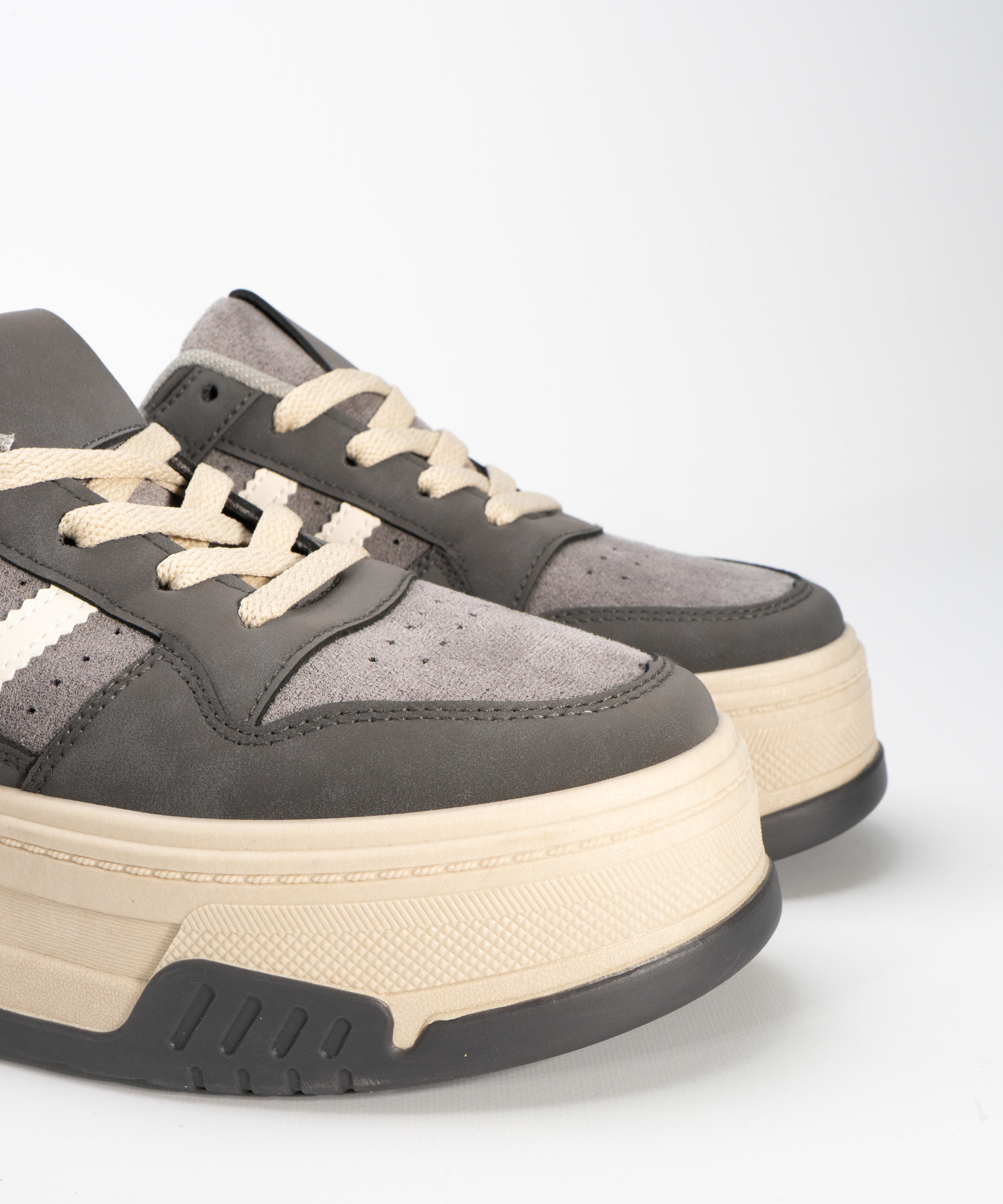 Zapatillas plataforma image number null